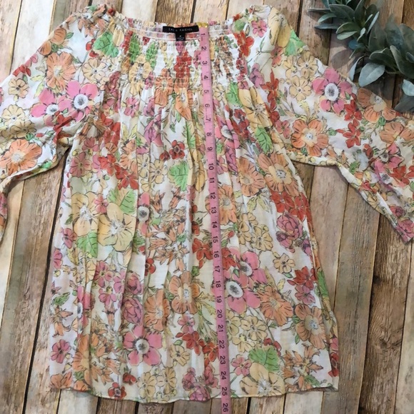 Zac & Rachel Floral Top - Picture 5 of 8